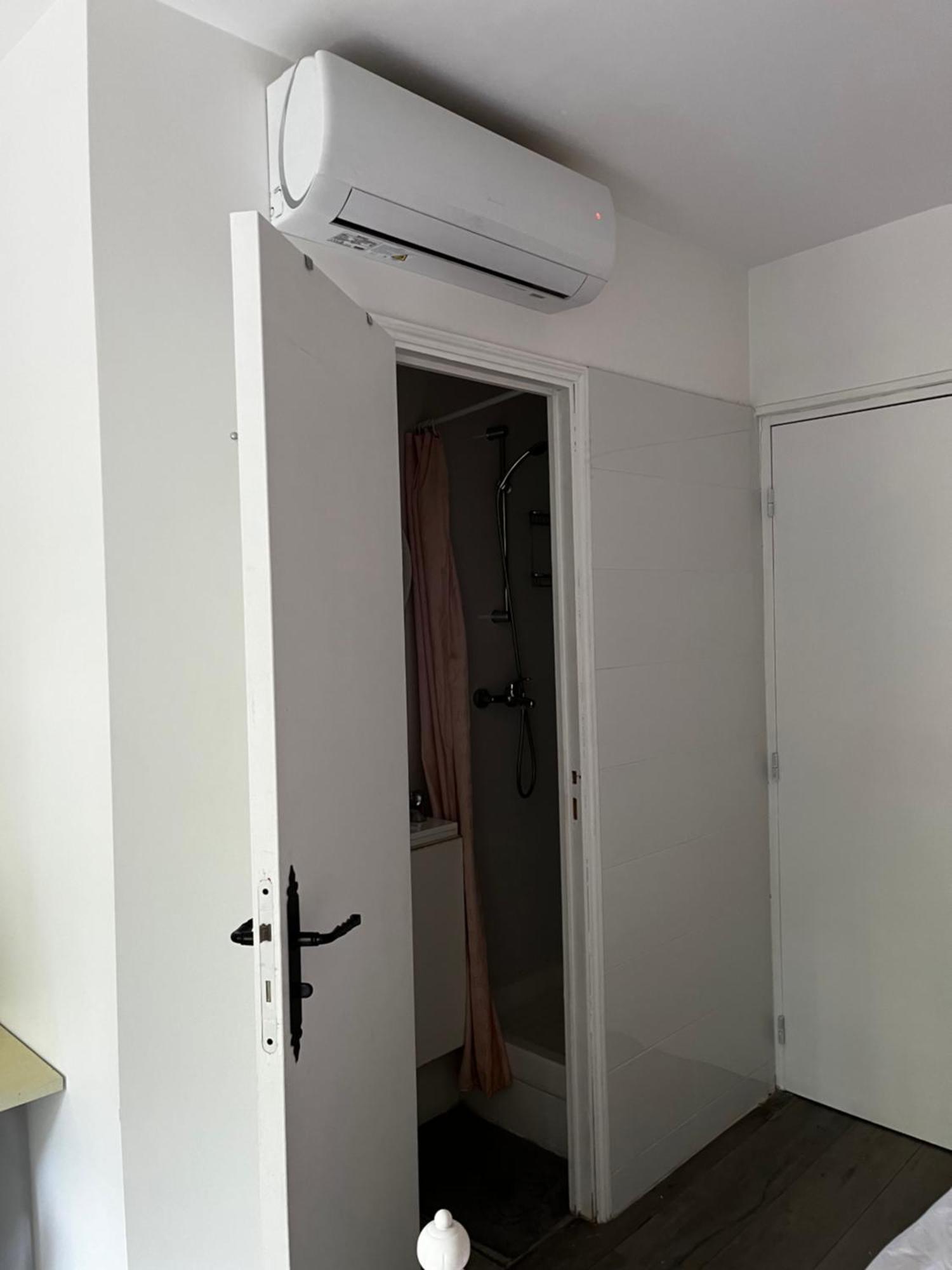 Chez Mia Paris Hostel Ngoại thất bức ảnh