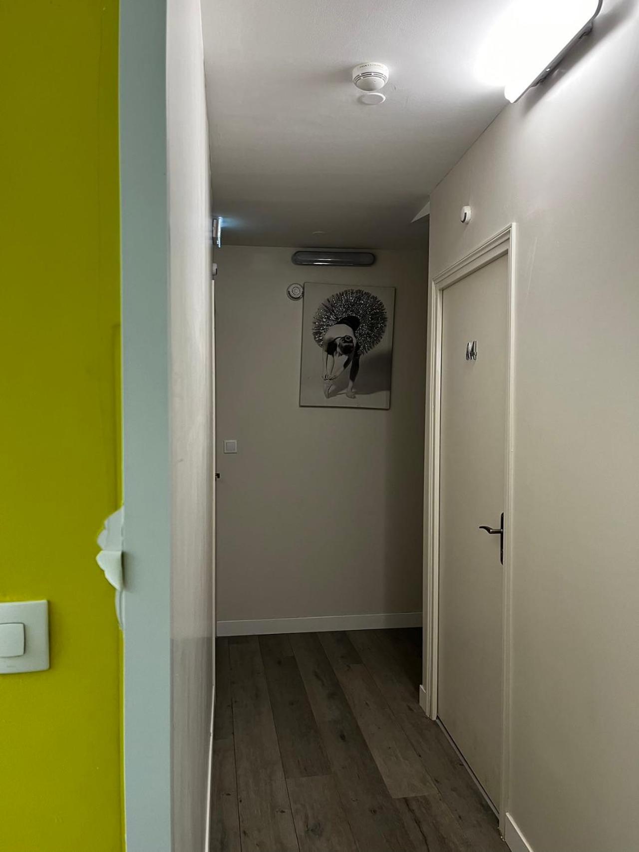 Chez Mia Paris Hostel Ngoại thất bức ảnh
